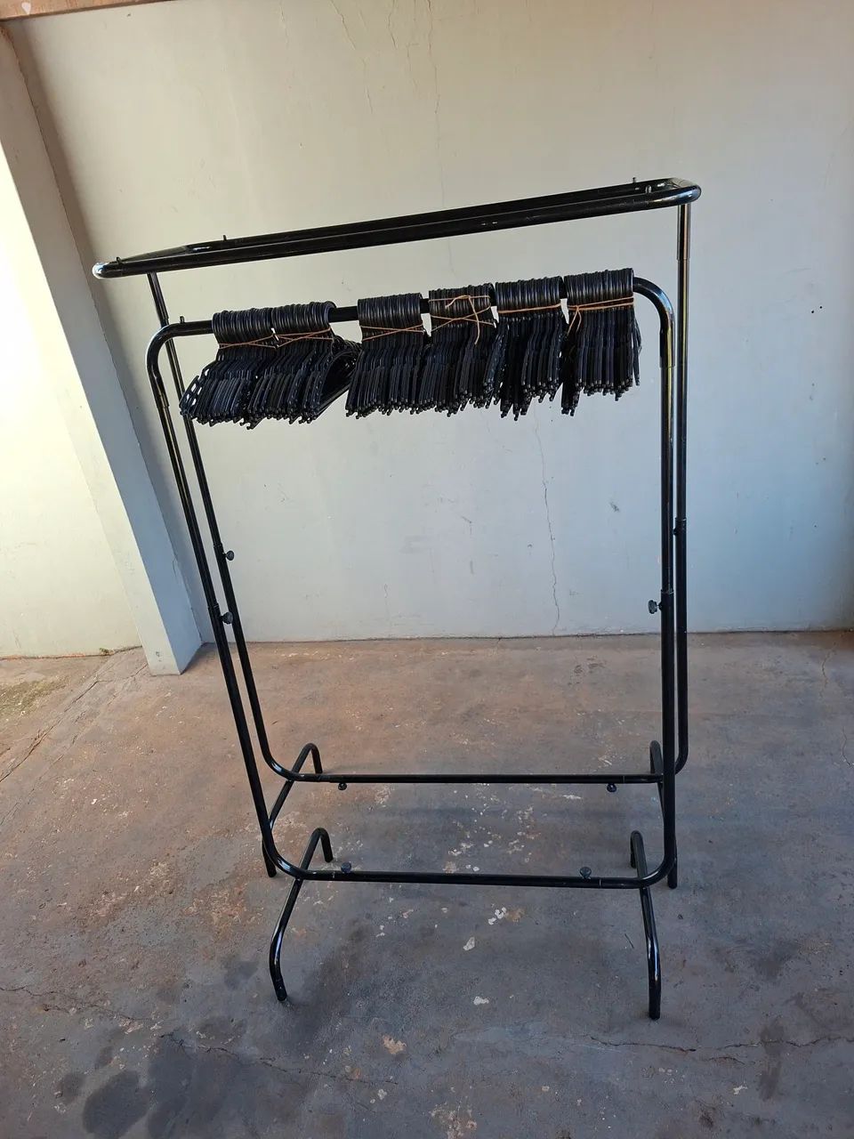 Arara de roupa  - Foto 2