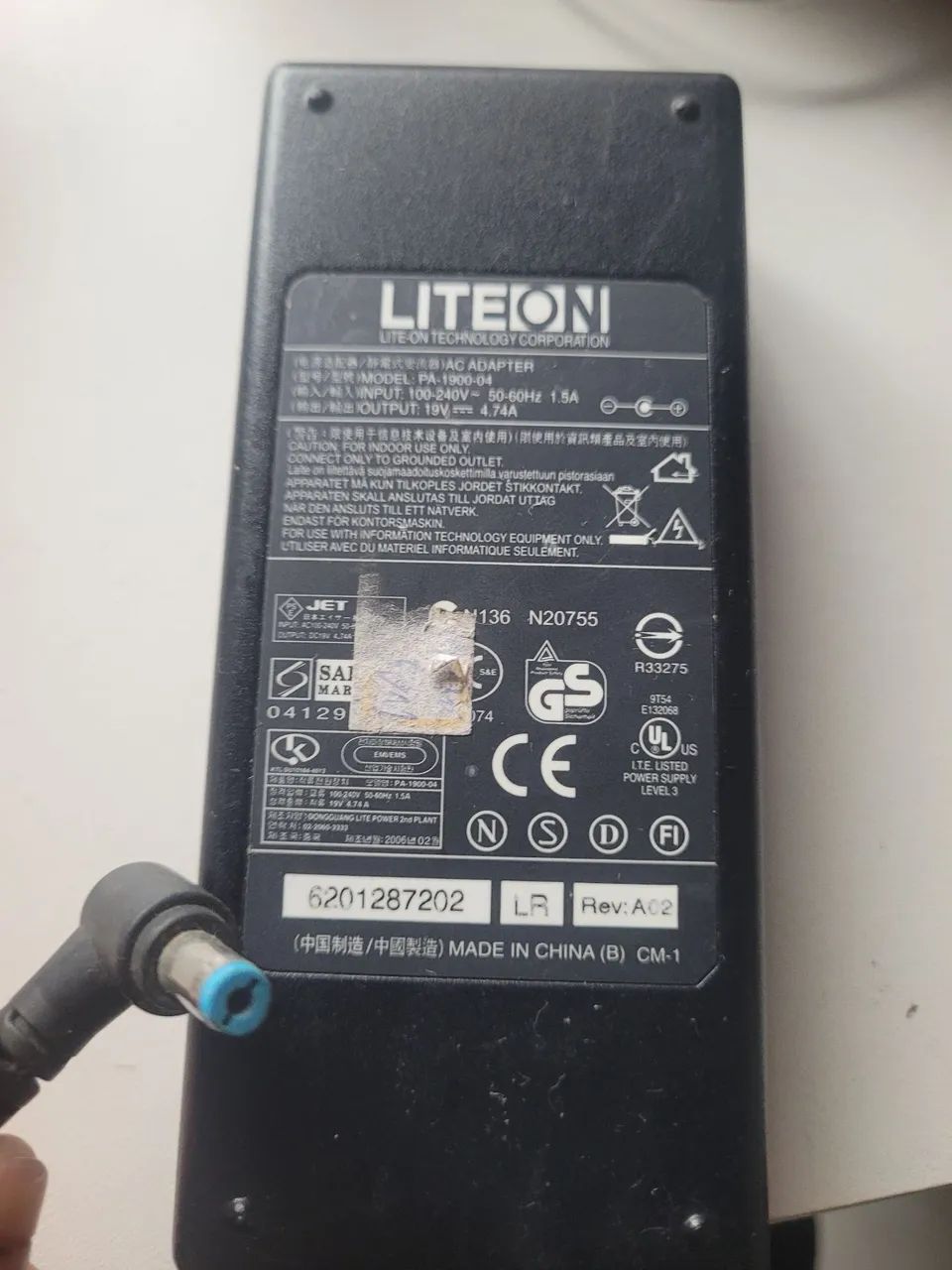 fonte carregador notebook Liteon PA-1900-04 (19V - 4.74A de 90W)