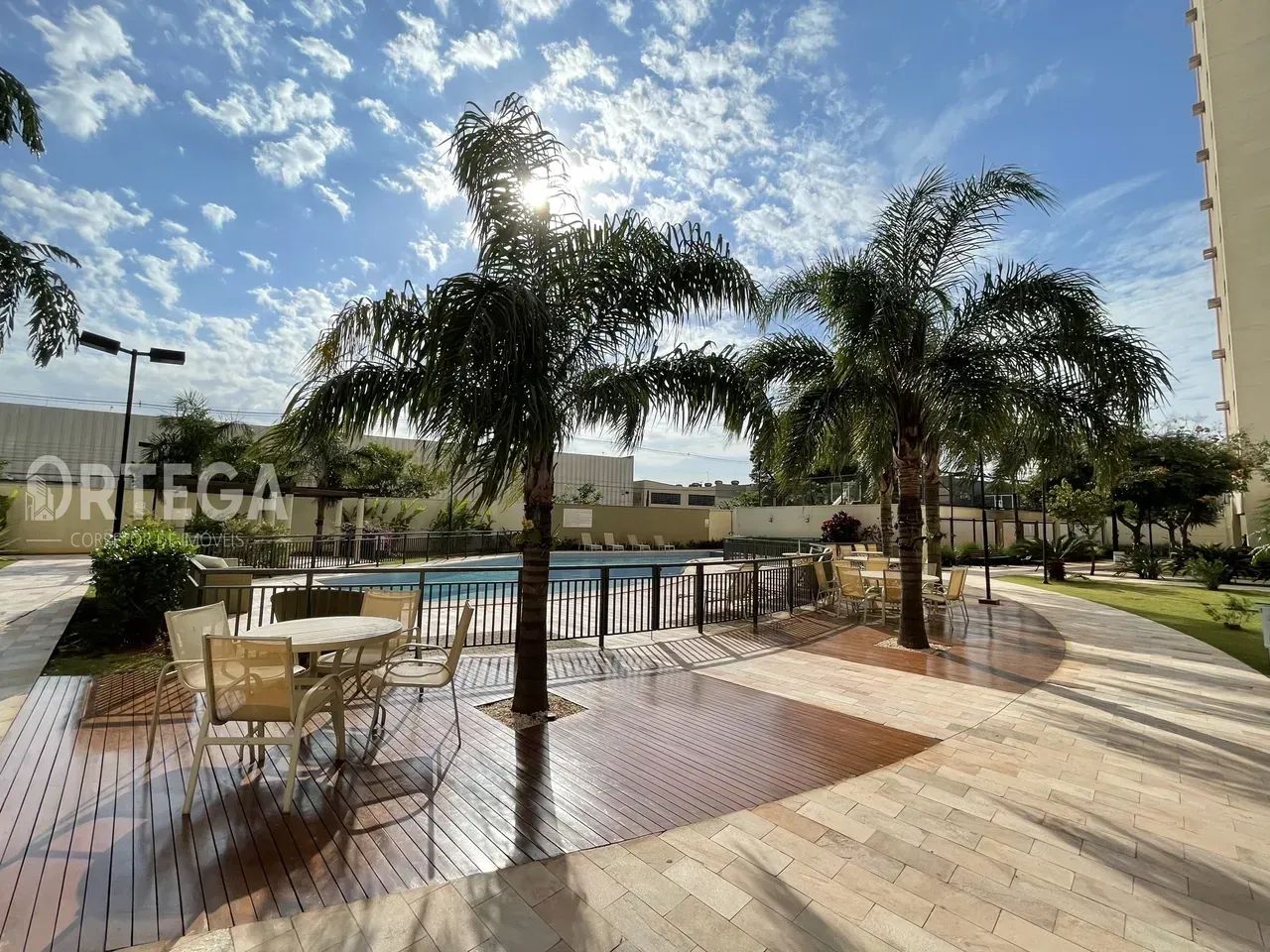 Apartamento para venda com 3 quartos em Maringá - PR - Foto 3