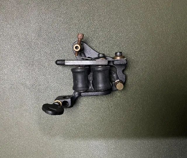 Máquina tatuagem CORUN + clip cord + pedal - Foto 2