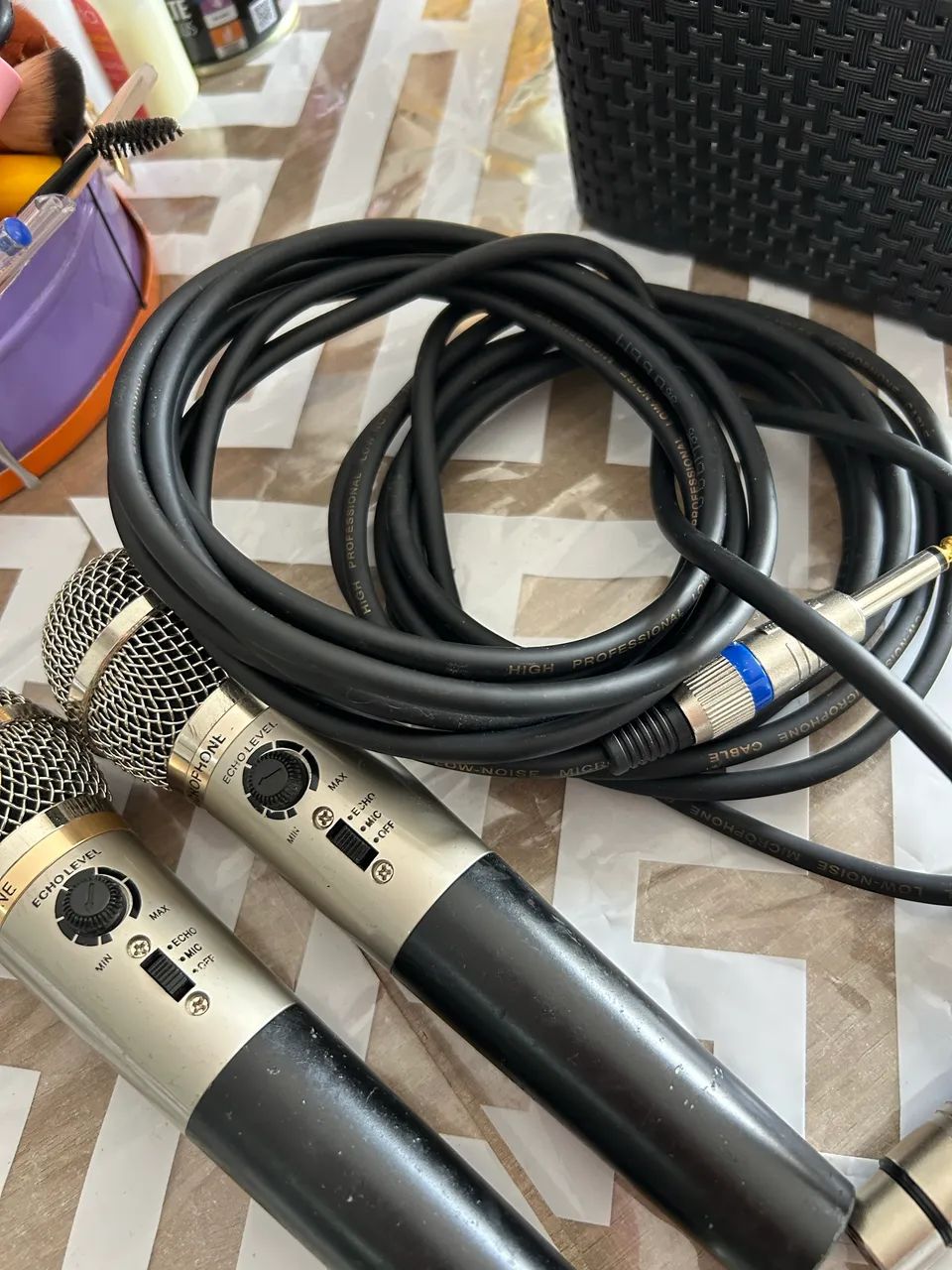 MICROFONES 