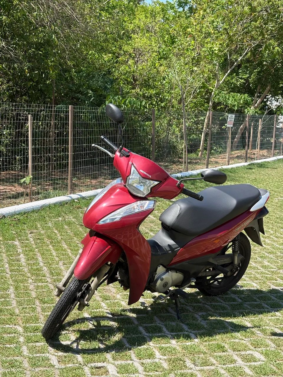 BIZ 125 