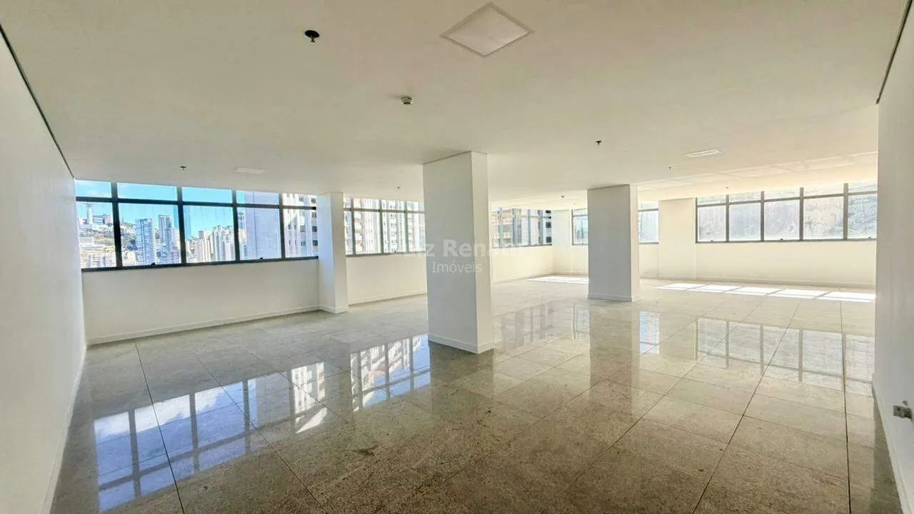 Sala Comercial para Alugar em Vila da Serra (Nova Lima) | 228 m²
