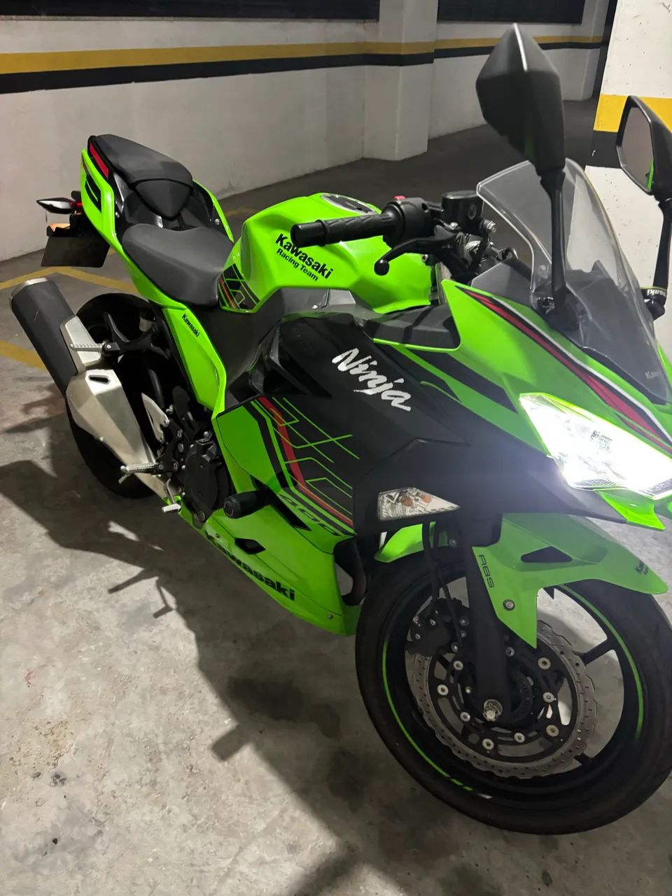 Impecável Kawasaki Ninja 400 2024 - Foto 5
