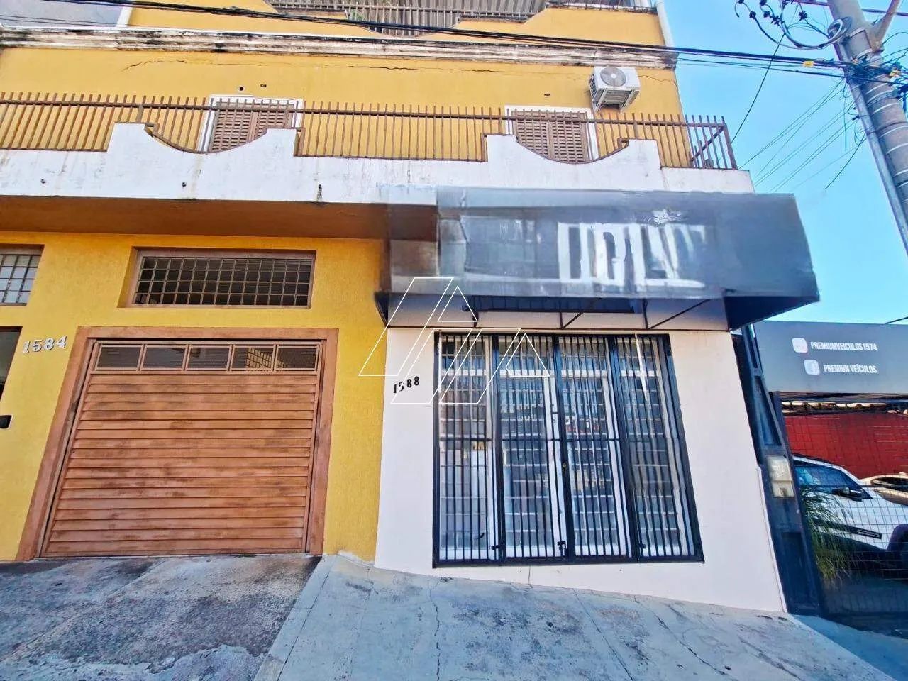 Imóvel Comercial e Residencial  4 quartos (2 suítes)  Venda  Próximo ao Centro  Marília/SP