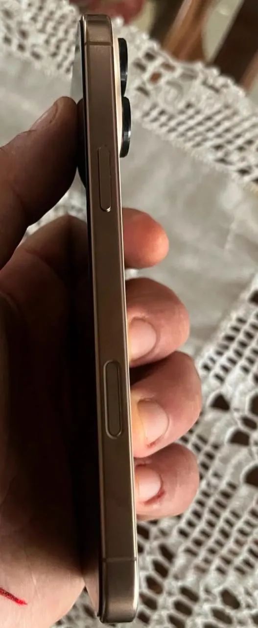 iPhone 16 pro max  - Foto 3