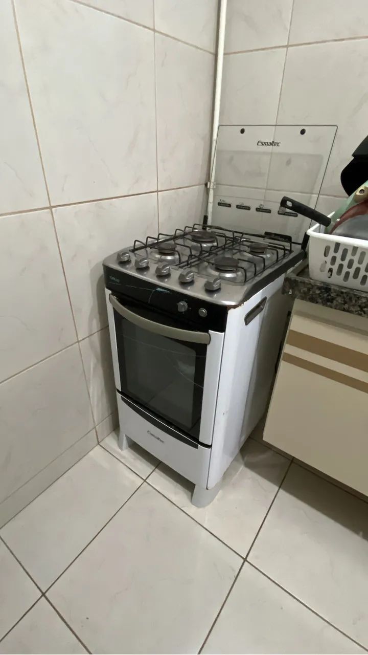 Fogão esmaltec elétrico 4 bocas 