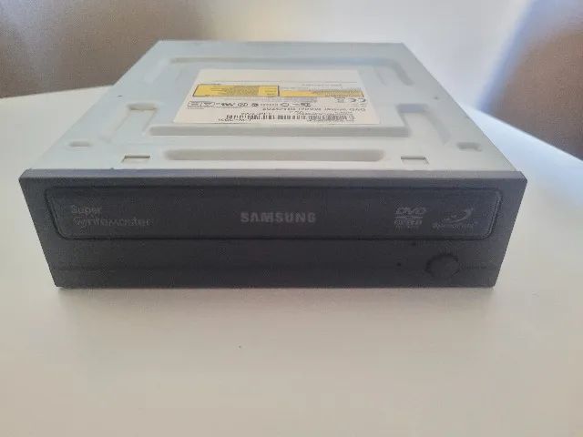 Leitoras e Gravadoras de CD/DVD Desktop (Samsung, LG, BenQ) - Retrô