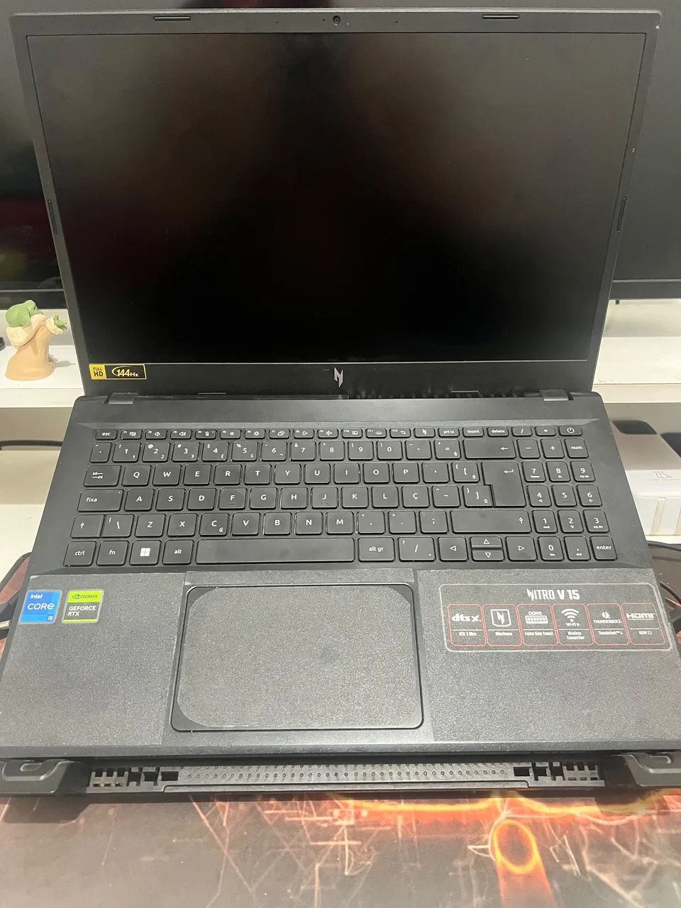 Acer nitro v15 i5 13420H Rtx 4050. 24GB  DE RAM E SSD 1,38TB - COM CAIXA - Foto 3