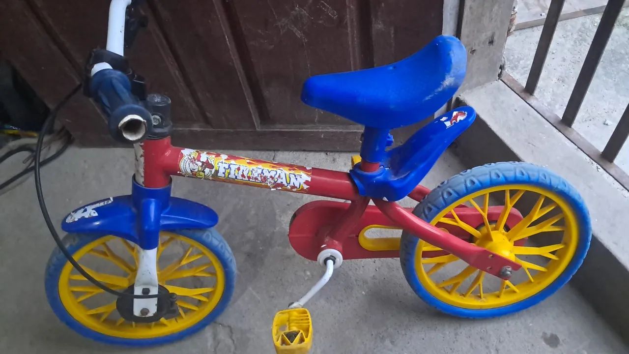 Bicicleta infantil usada - Foto 2