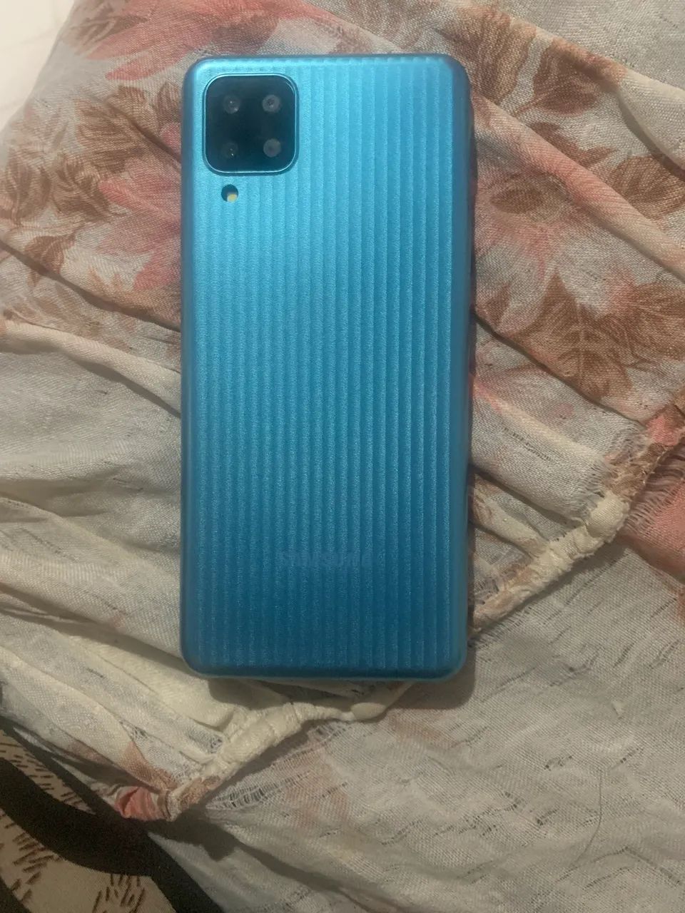 Celular Samsung m12 - Foto 2