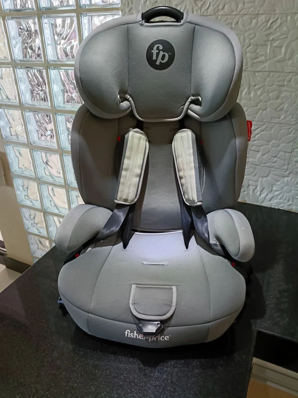 Cadeirinha infantil para auto