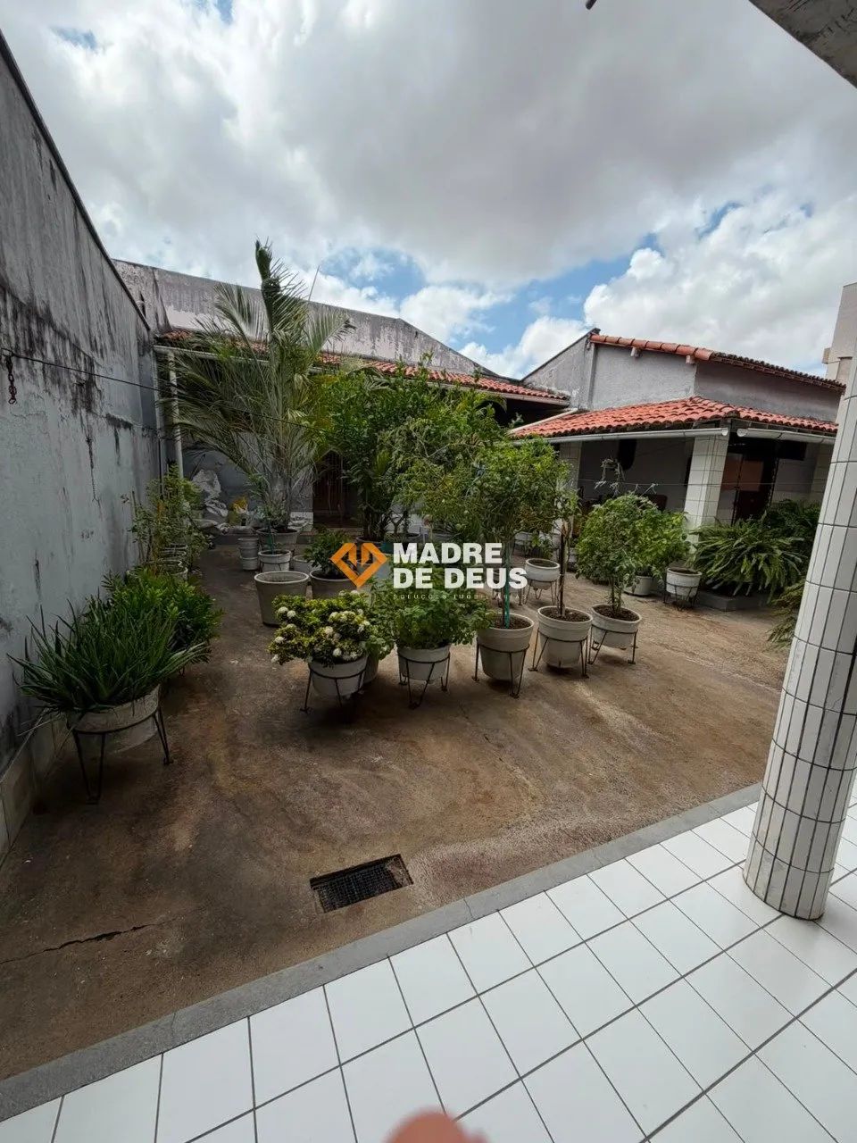 Casa Duplex ampla e super bem conservada na Parquelândia. - Foto 4
