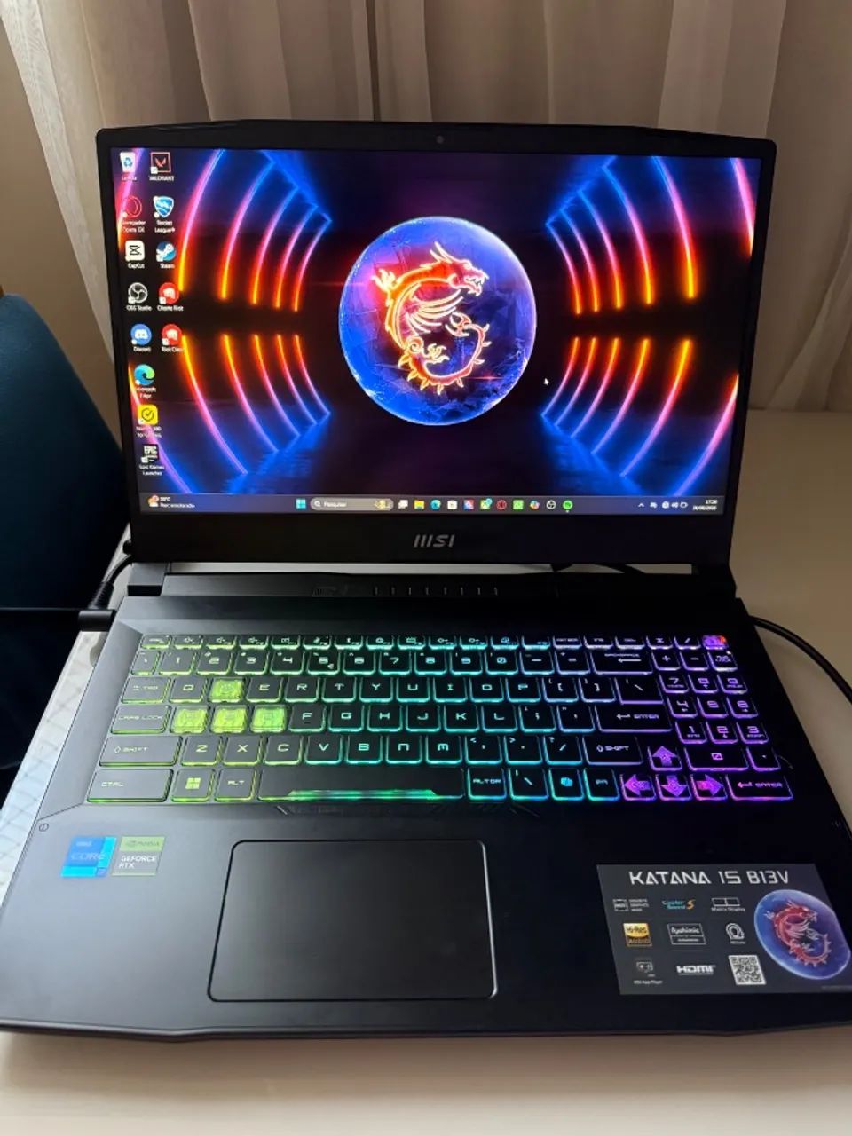 MSI Katana 15 B13V - Foto 2