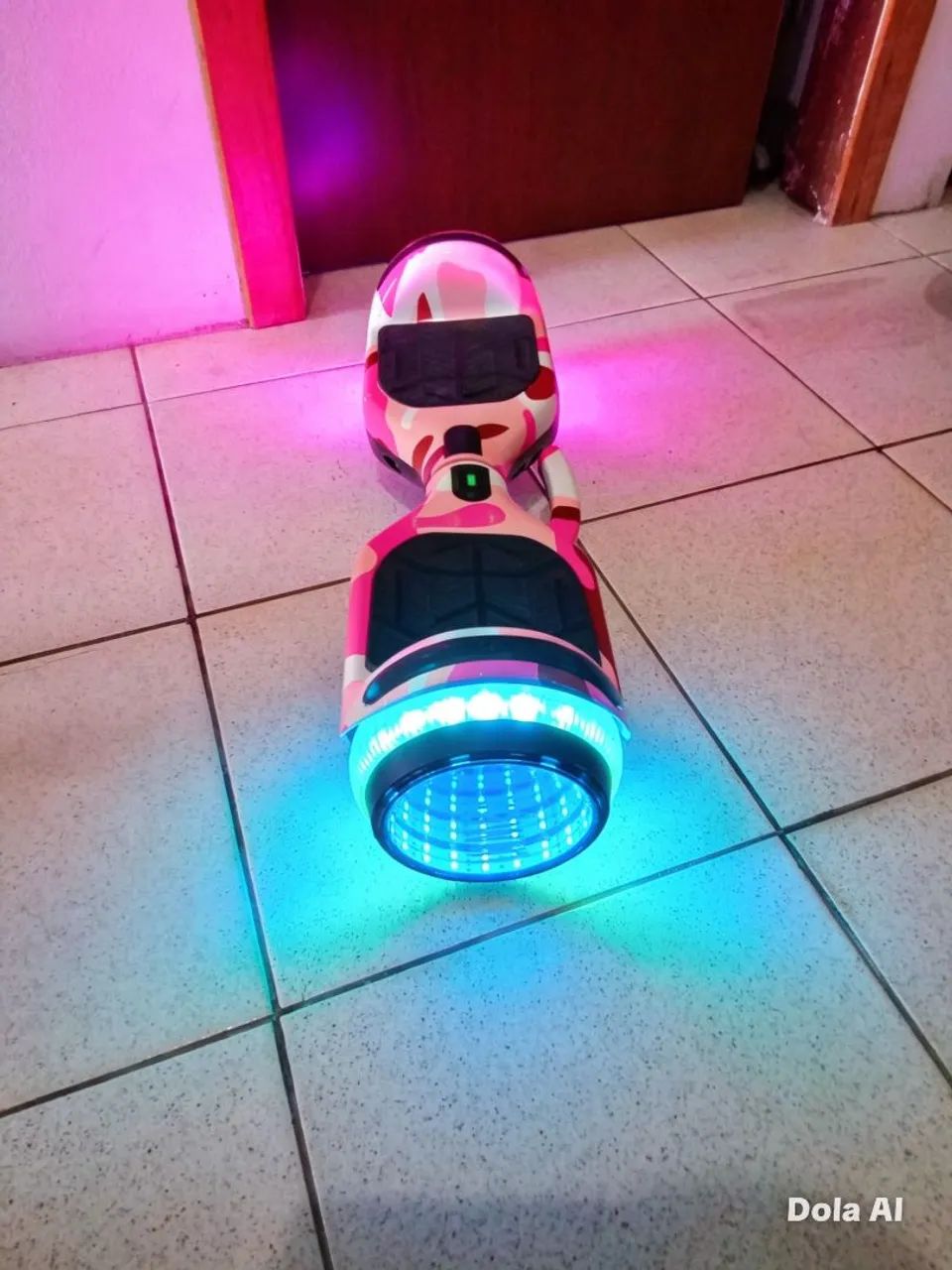Houverboard 6,5 polegadas,  luzes coloridas,  bluetooth, tudo funcionando em ótimo estado! - Foto 2