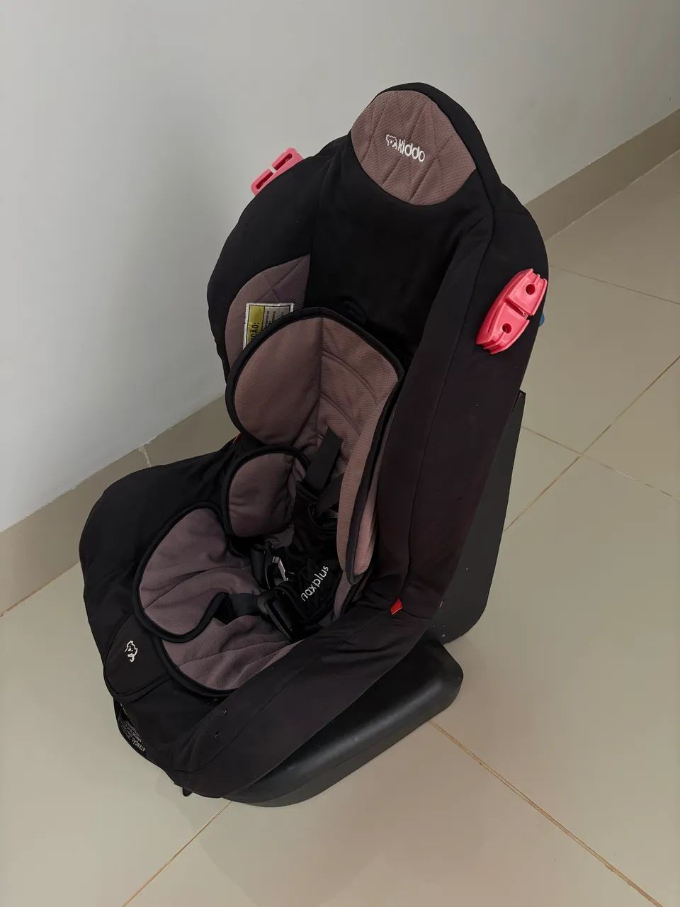 Cadeirinha para carro - de 0 a 25kg  - Foto 3