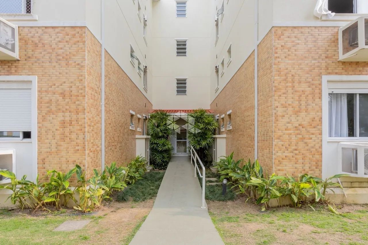 Apartamento à Venda em Capoeiras - 3 Quartos com Suíte, Sacada e Condomínio Completo em Fl - Foto 3