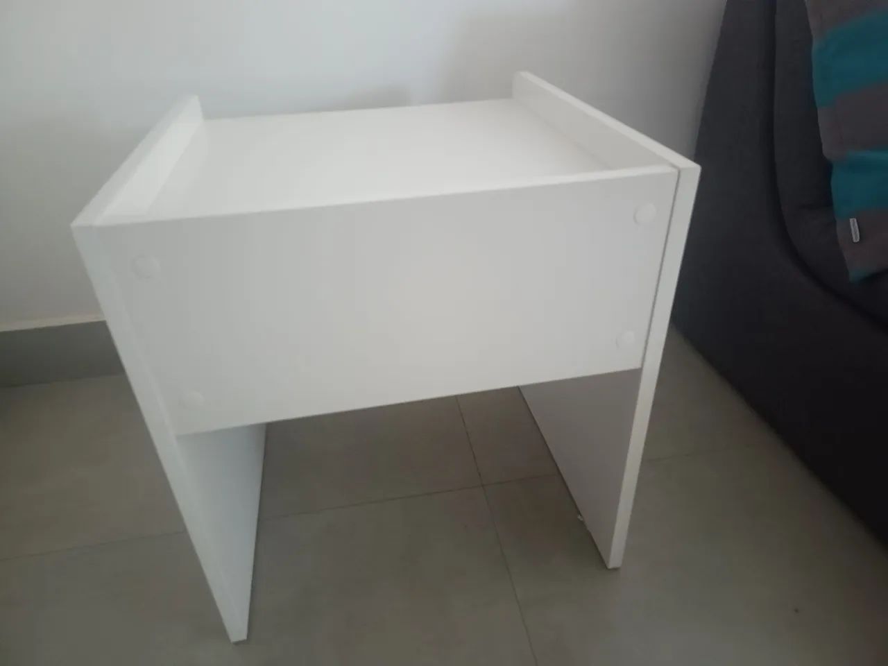 MESA LATERAL BRANCA  - Foto 5