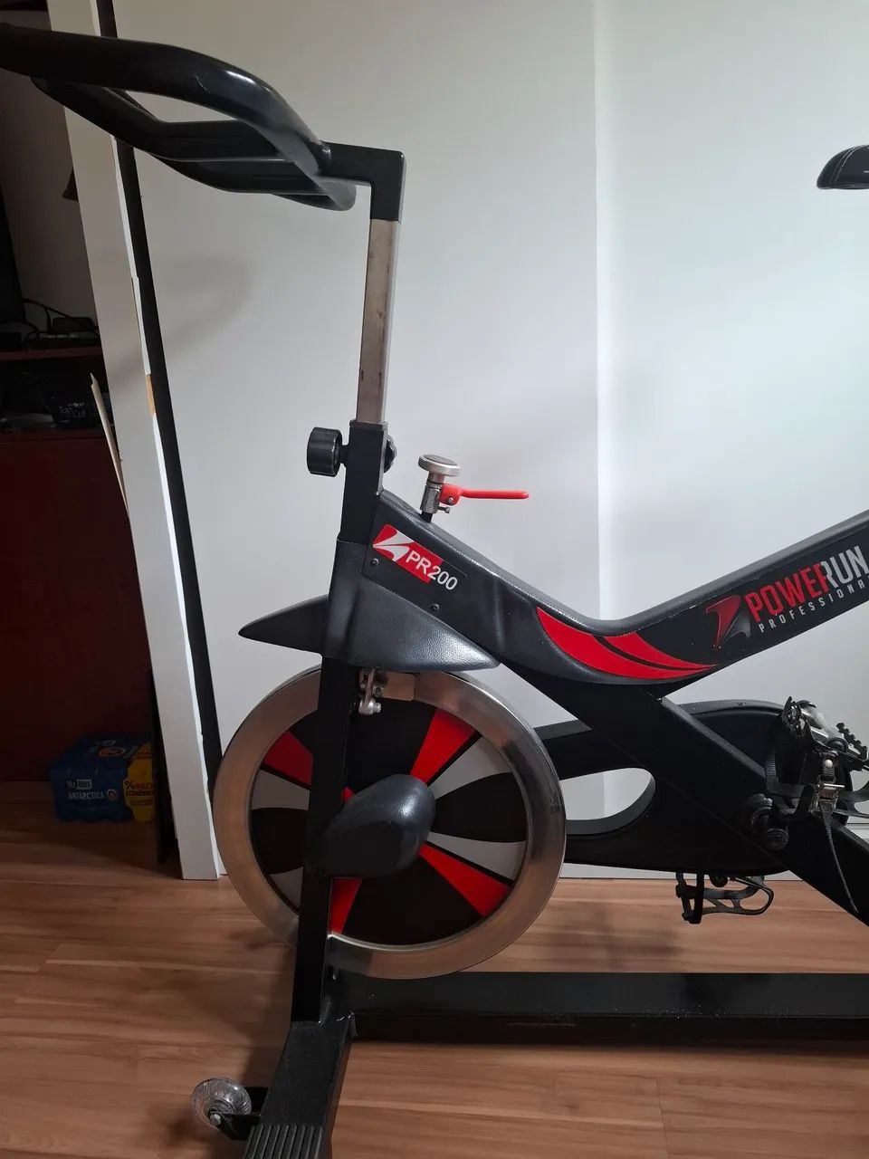 Vendo ou troco bicicleta ergométrica nova - Foto 5