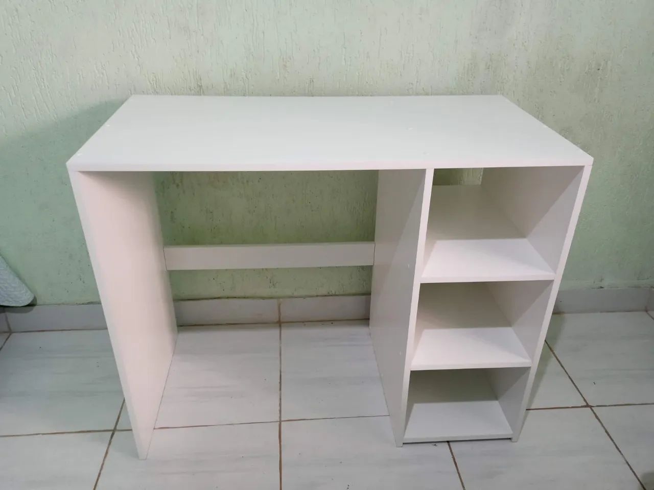 Escrivaninha de MDF - Foto 2