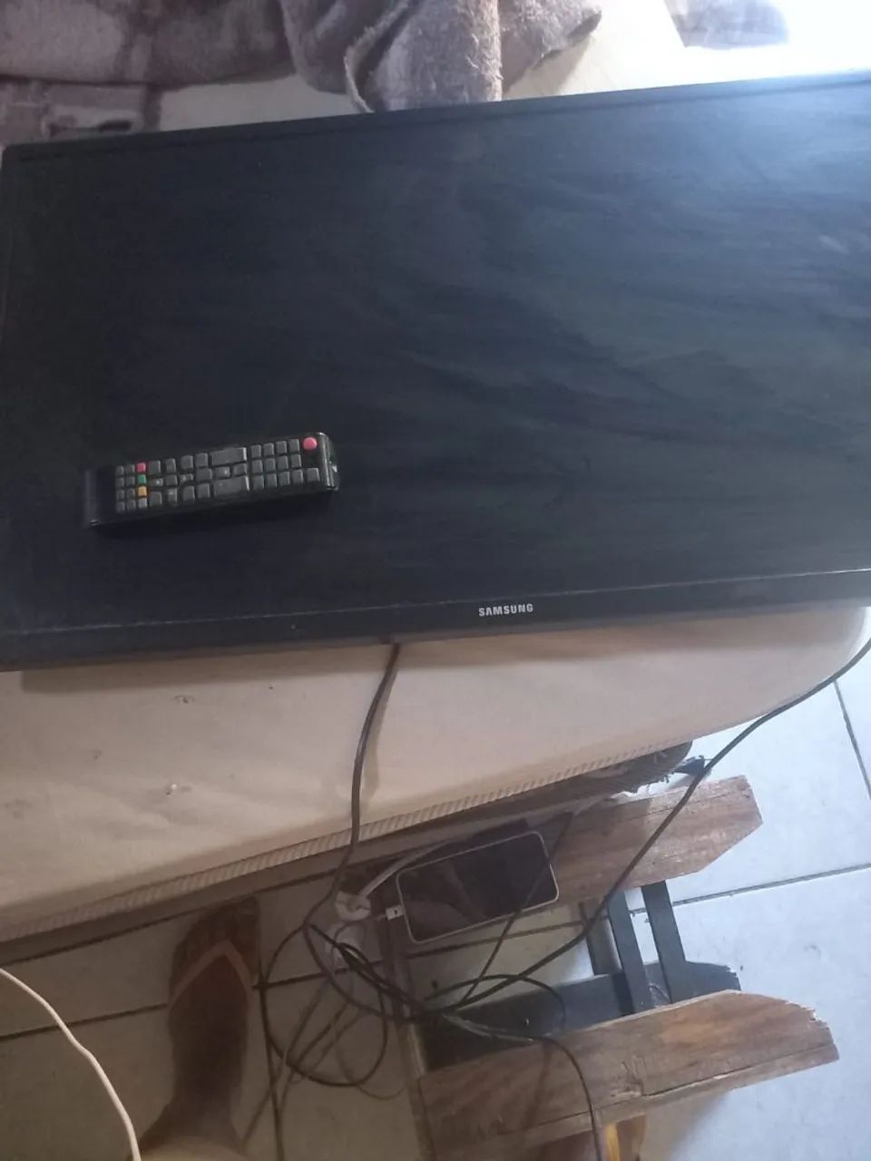 TV 32" semi nova pouco uso  - Foto 3