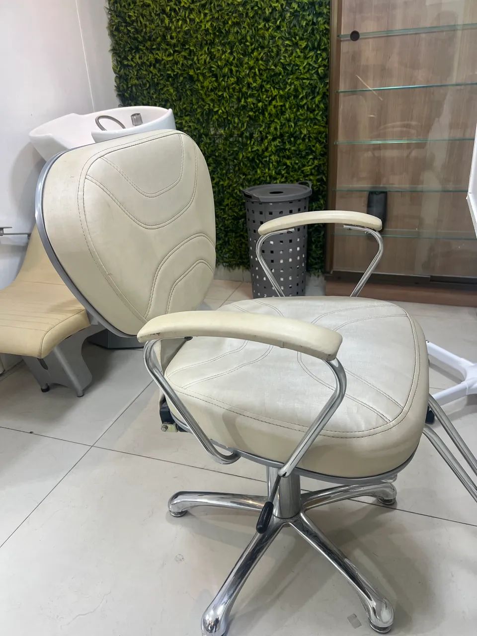 Cadeira de cabeleleiro  - Foto 3