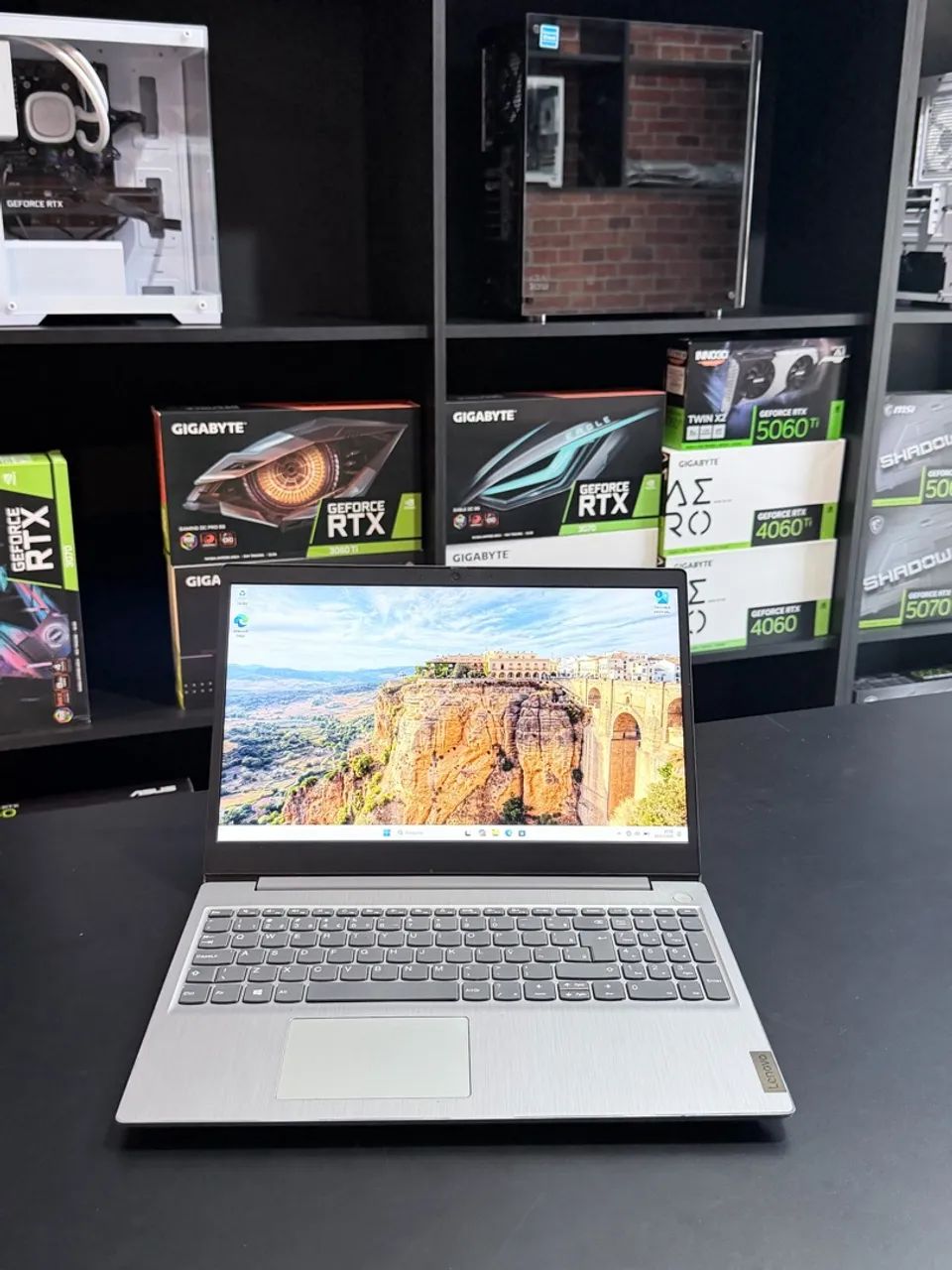 Notebook Lenovo  - Foto 2