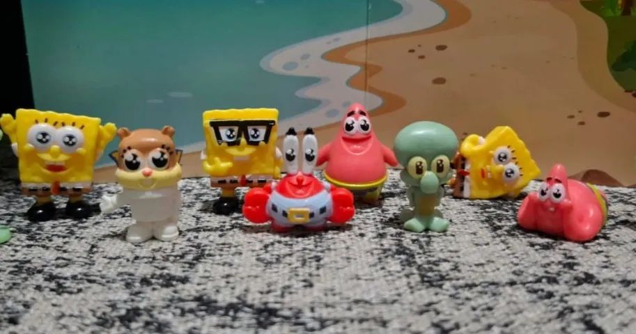 SpongeBob SquarePants Mini Figures - FULL COLOR SET (SELLING ONLY THE LOT)
