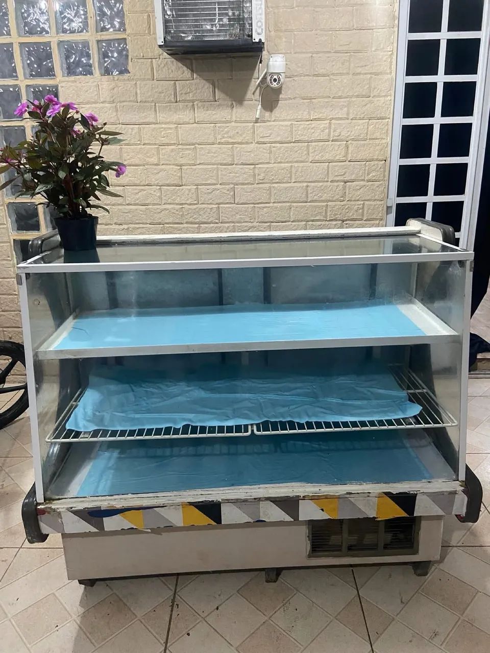 Balcão Expositor freezer sem motor.