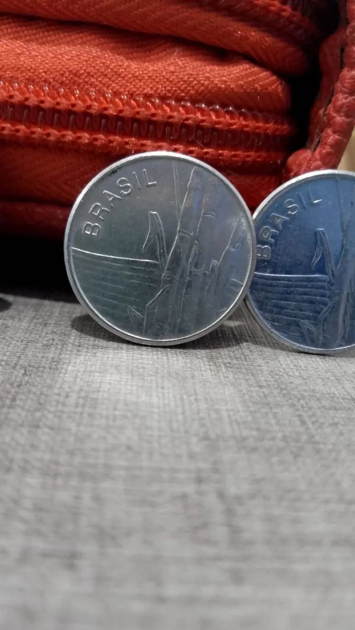 Moedas Cruzeiros antigos - Foto 3