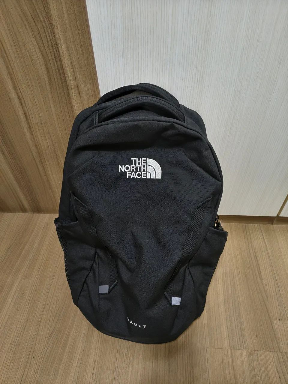 Mochila The North Face Vault semi nova impecável 