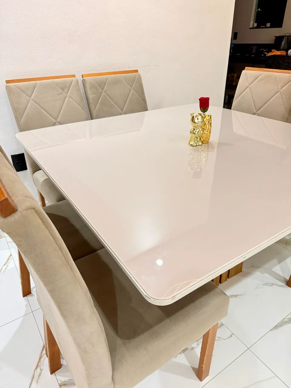 Mesa de jantar de 8 lugares 