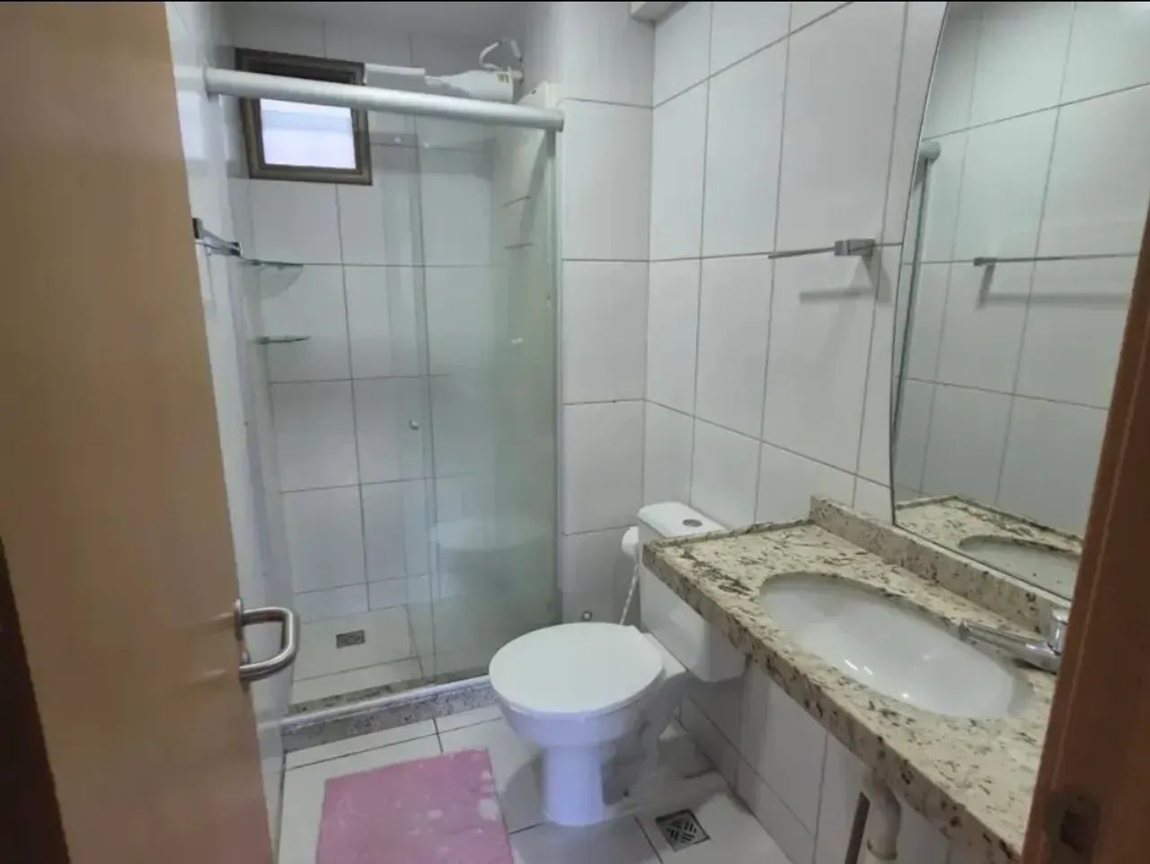 Flat no Cabo Branco, 50m², mobiliado, quarto separado da sala e a poucos passos do mar e d - Foto 2