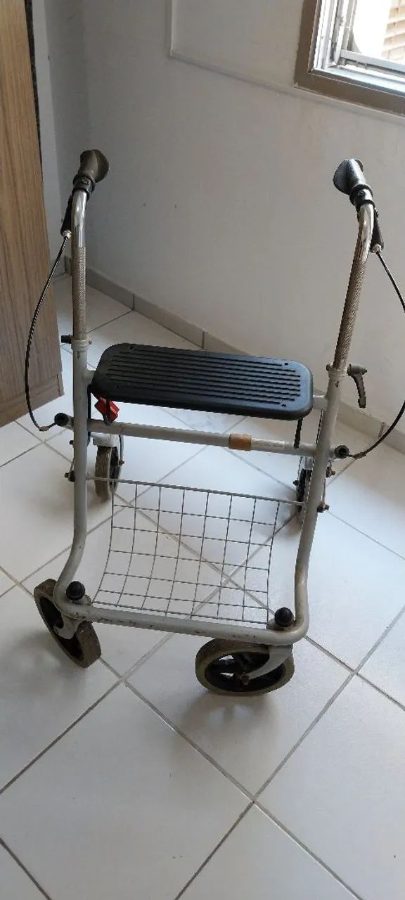 Andador para idosos 
