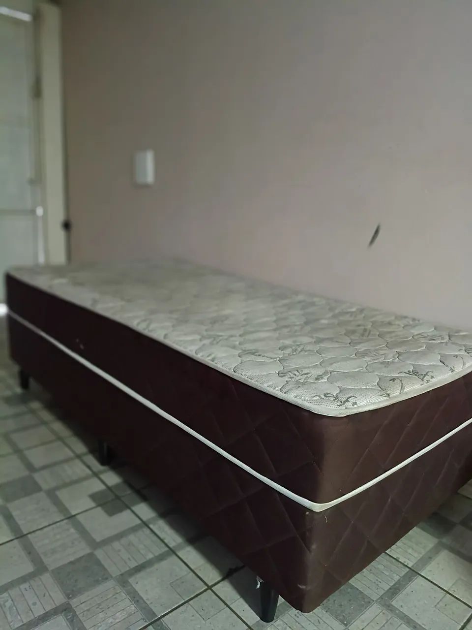 Cama de Solteiro Completa com Colchão e Base - Ótimo Preço! - Foto 4