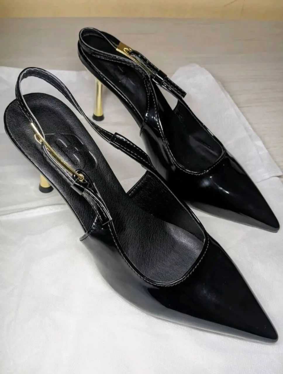 Scarpin preto da shein - Foto 5