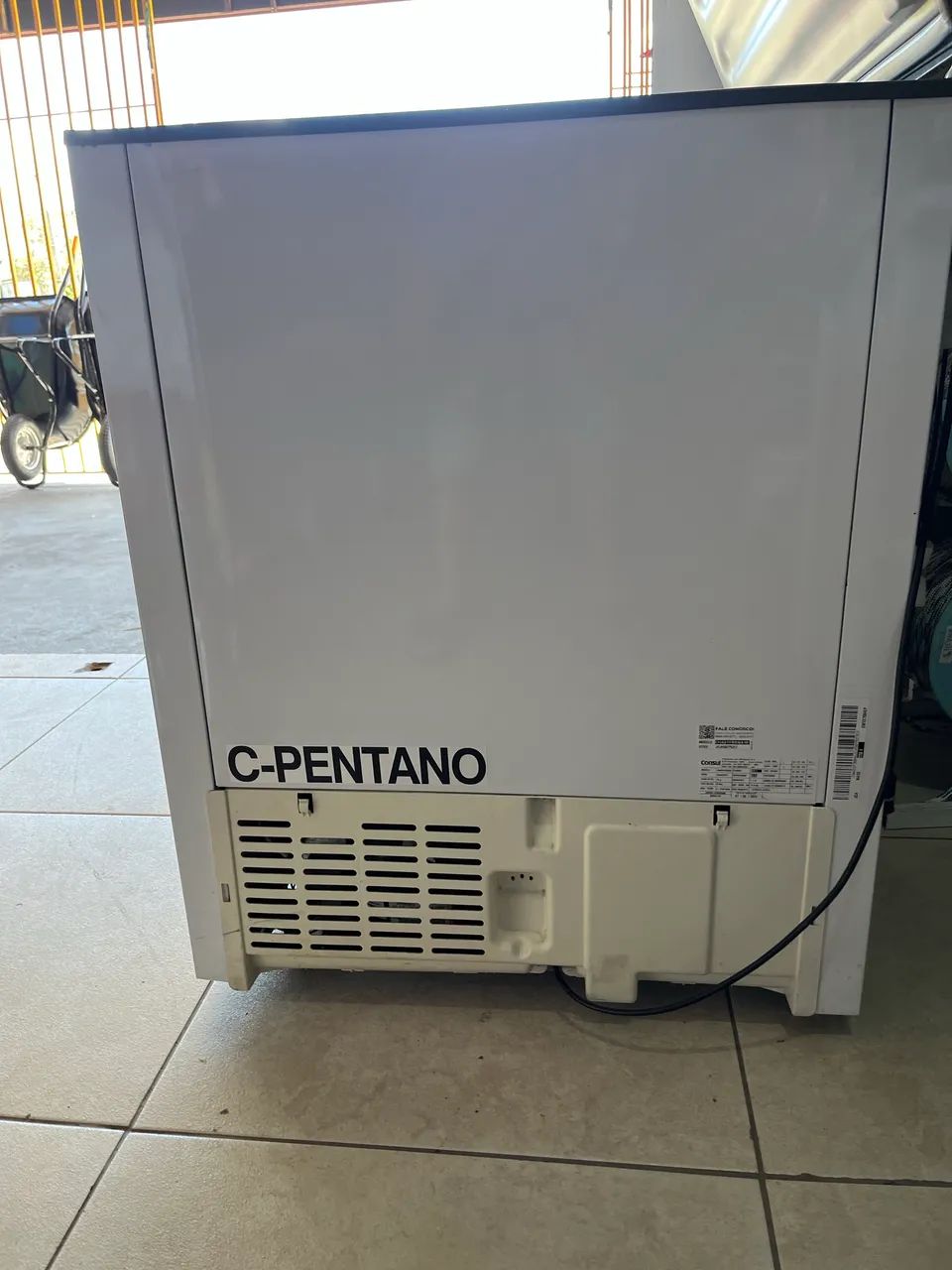 Vende-se Freezer 309 litros  - Foto 4