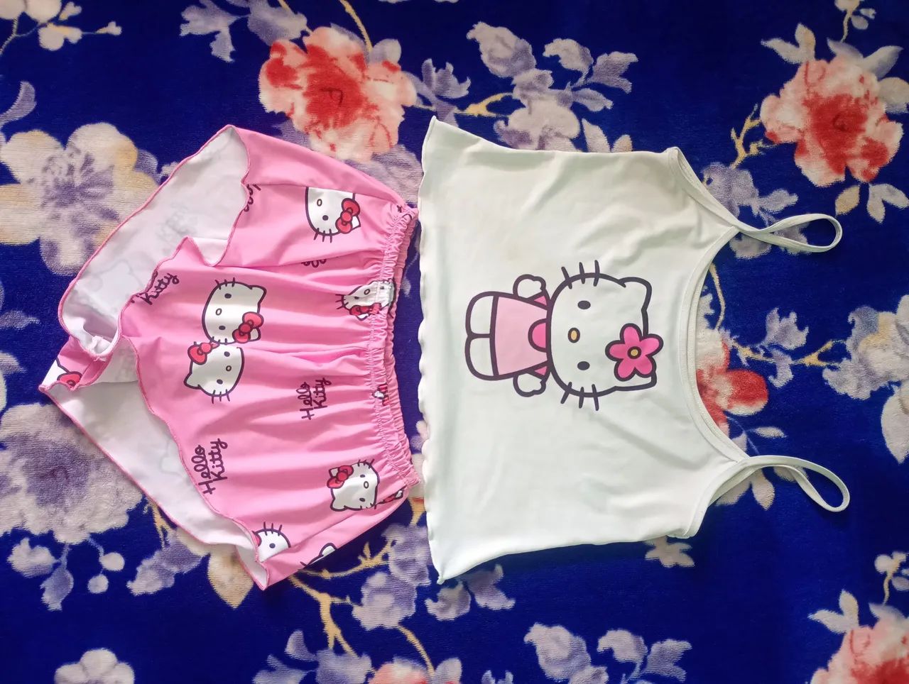 Pijamas Hello Kitty e Coraline - Foto 2