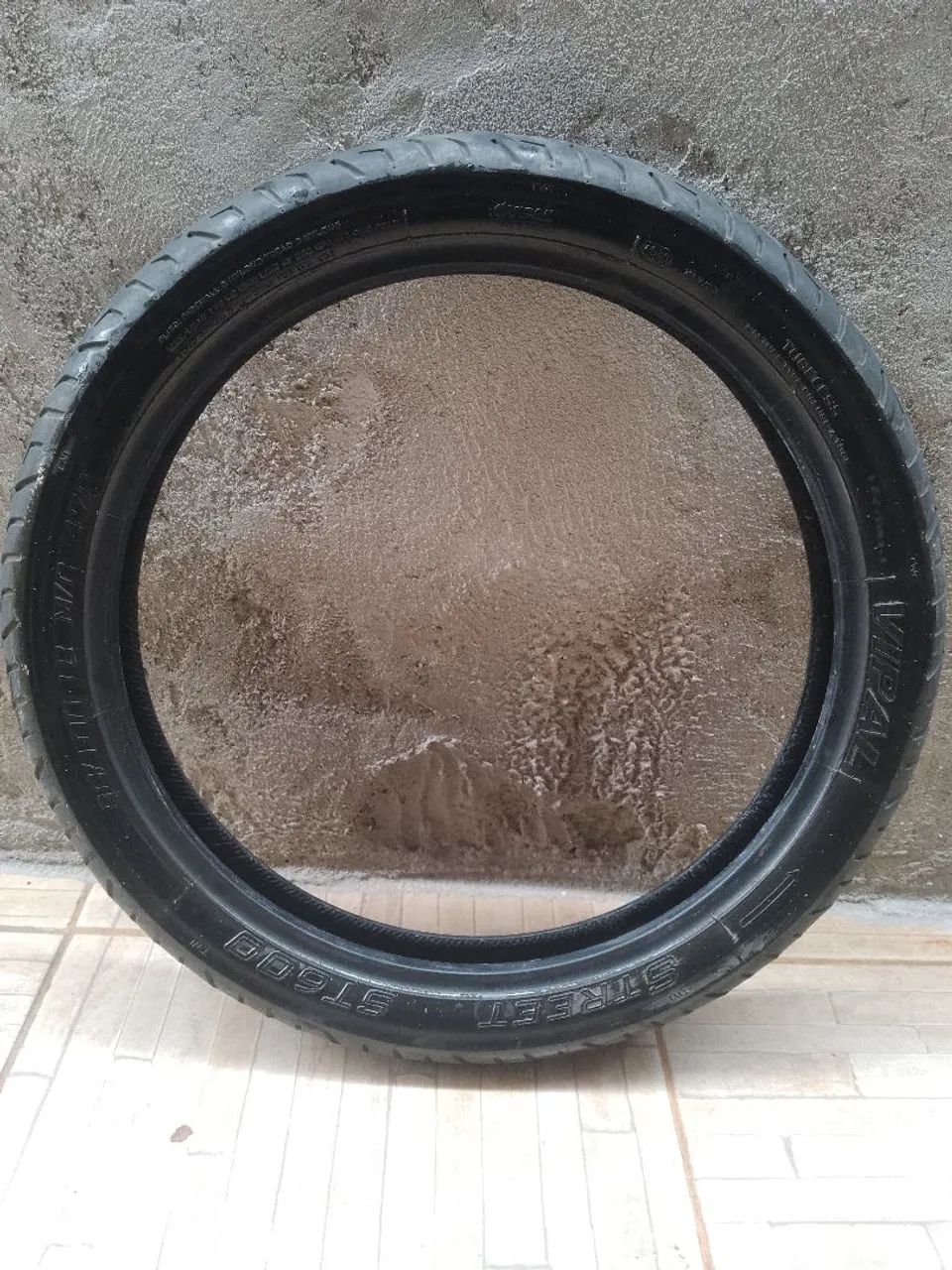 Pneus de moto 