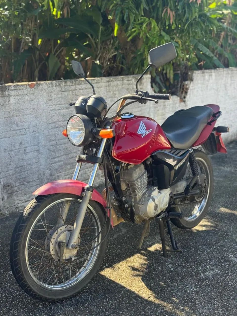 Vendo cg fan 2010