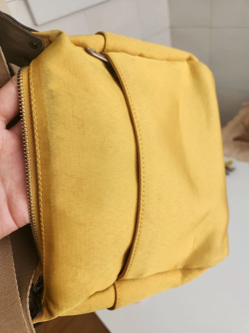 Bolsa unclek  amarela  - Foto 5