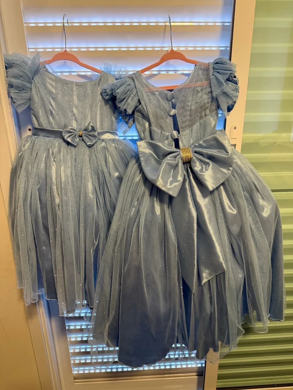 Vestido Daminha azul tam 2 e 4