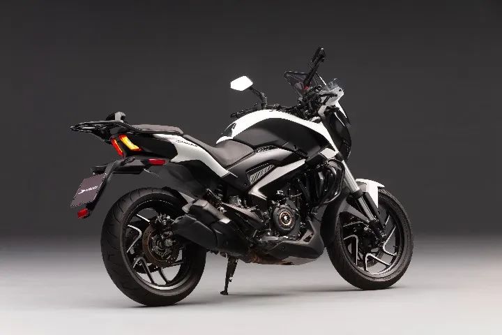 Bajaj Dominar 400 - Foto 3