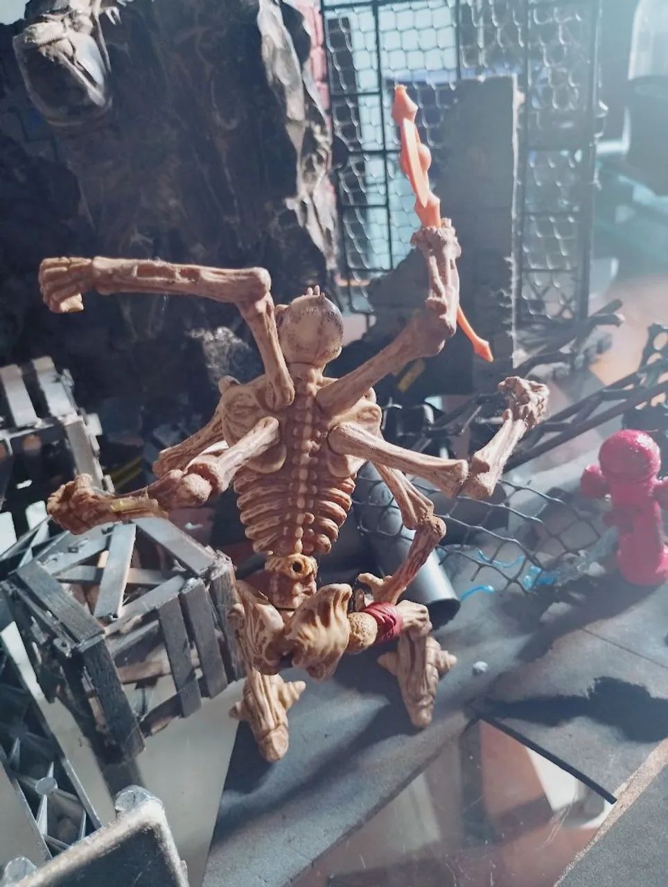 Boneco caveira raro tamanho legends - Foto 2