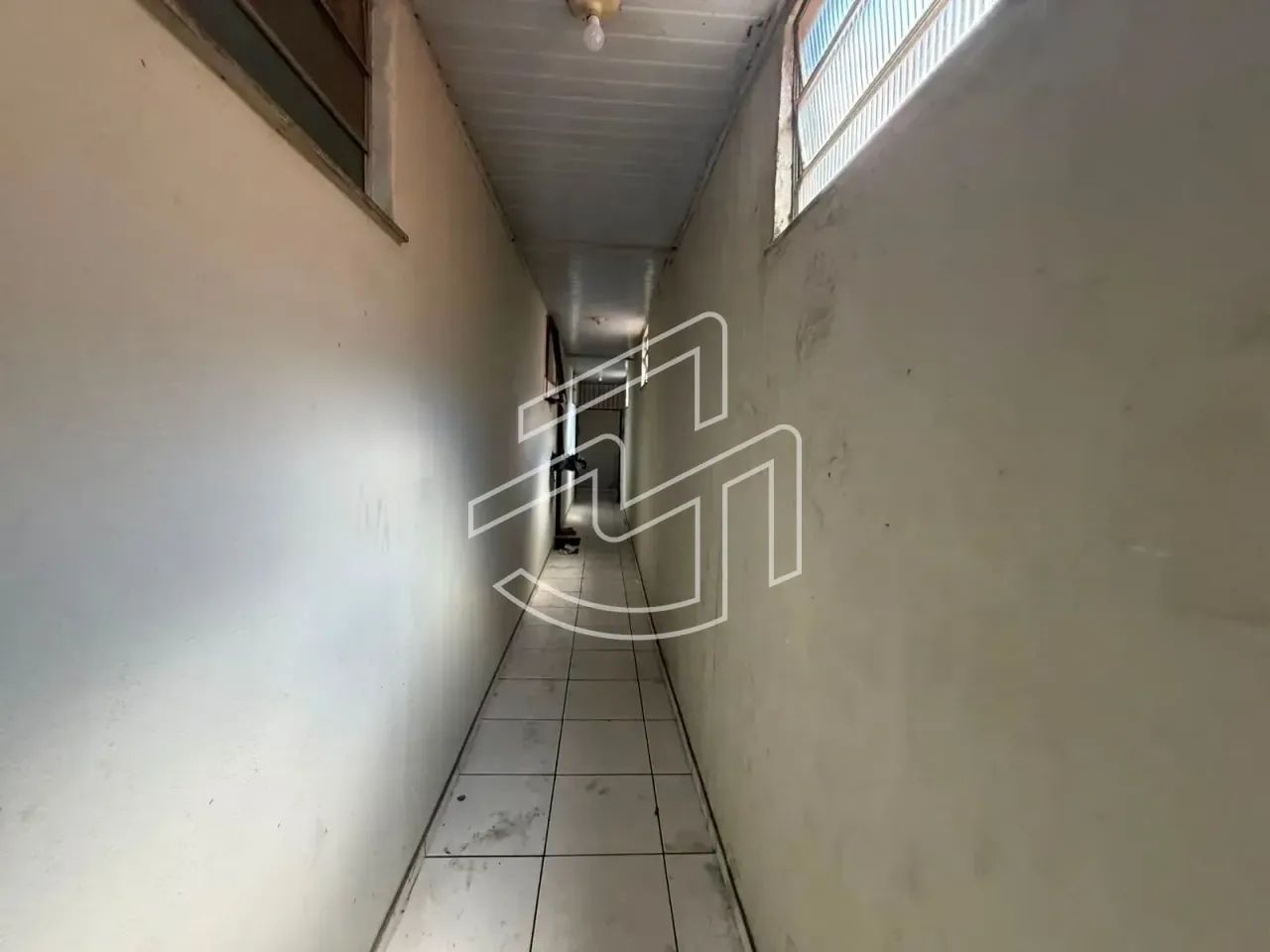 Prédio Comercial de Esquina com 4 Kitnets na Augusto Montenegro - Foto 2