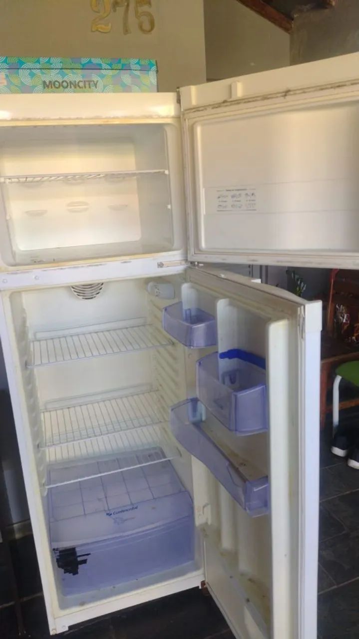 Geladeira continental duplex110vtz, 250,00