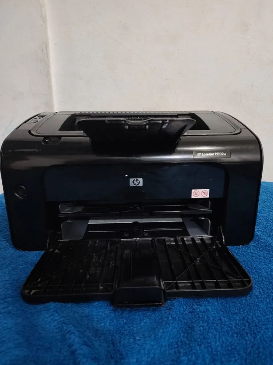 Impressora HP Laser Jet conectividade Wi-Fi e USB