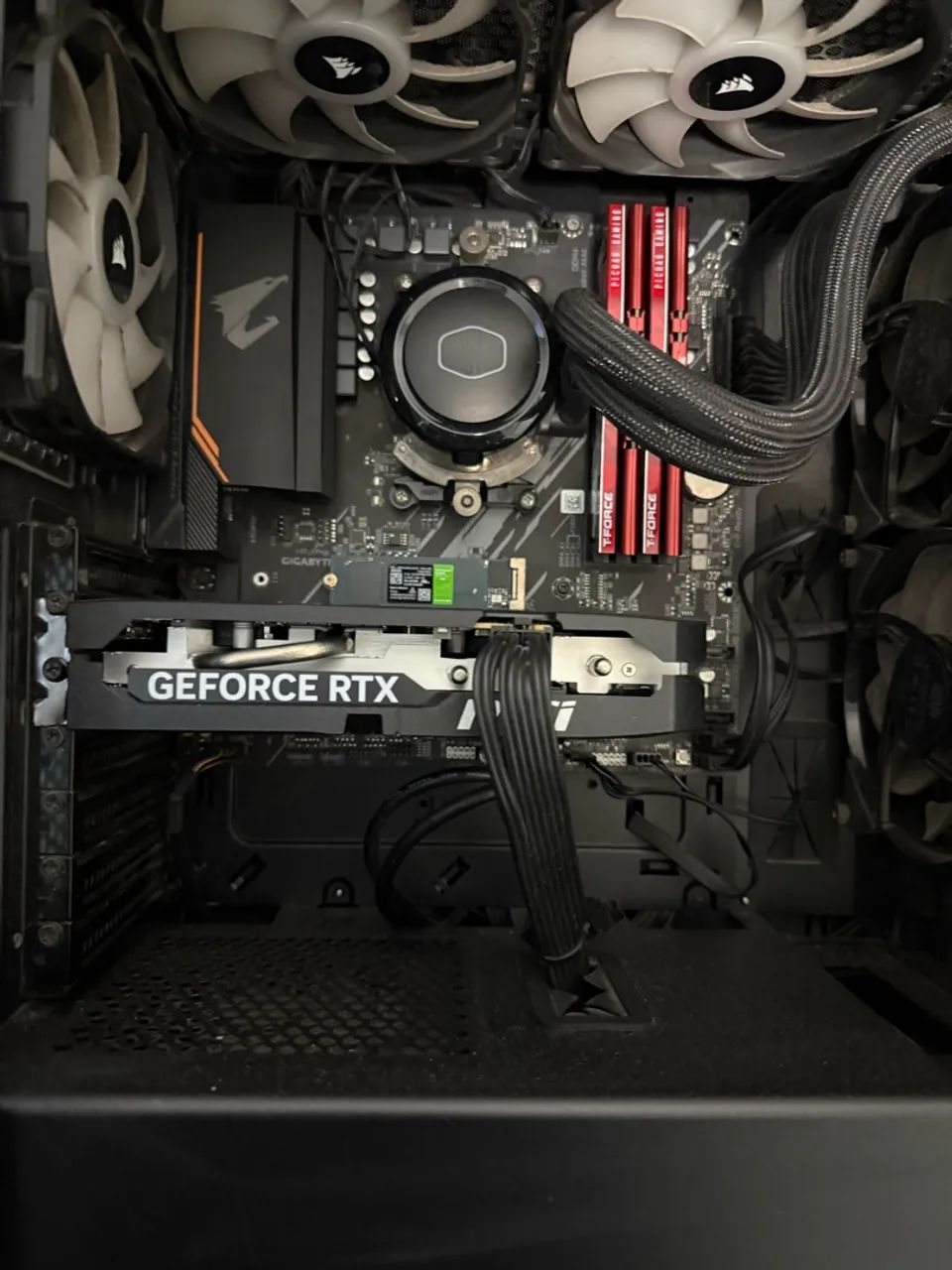 RTX 5060 8gb MSI  - Foto 2