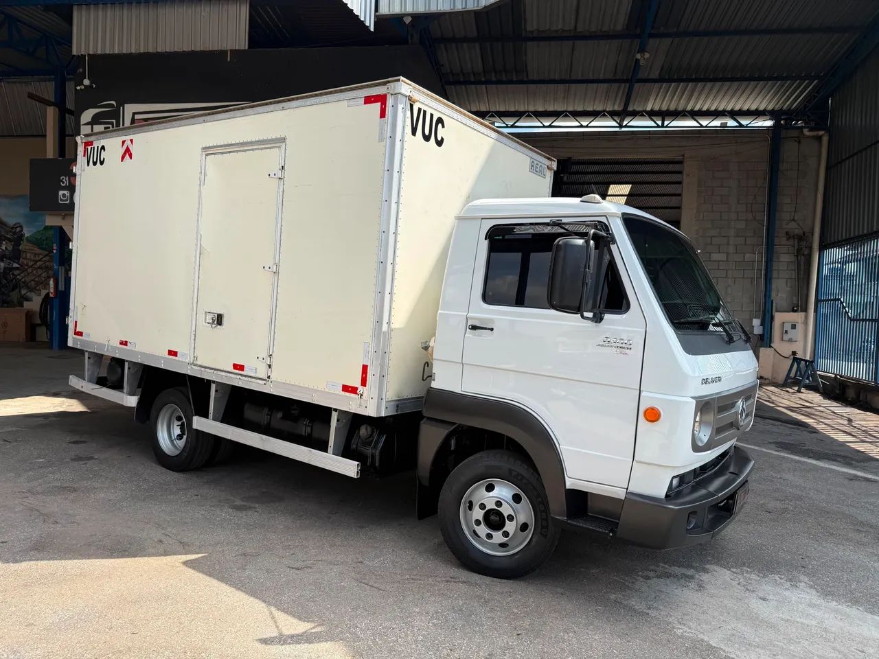 Vw 8.160 baú  - Foto 4