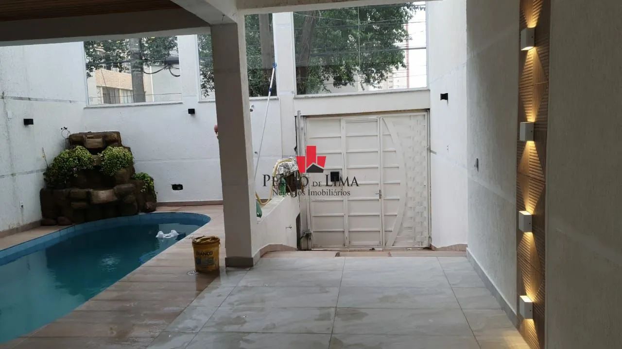 Sobrado com 150 m² com piscina em Tatuapé